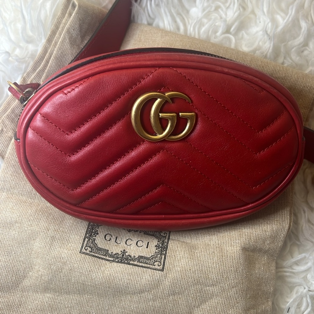 Gucci Red GG Marmont Belt bag red - Picture 7 of 14